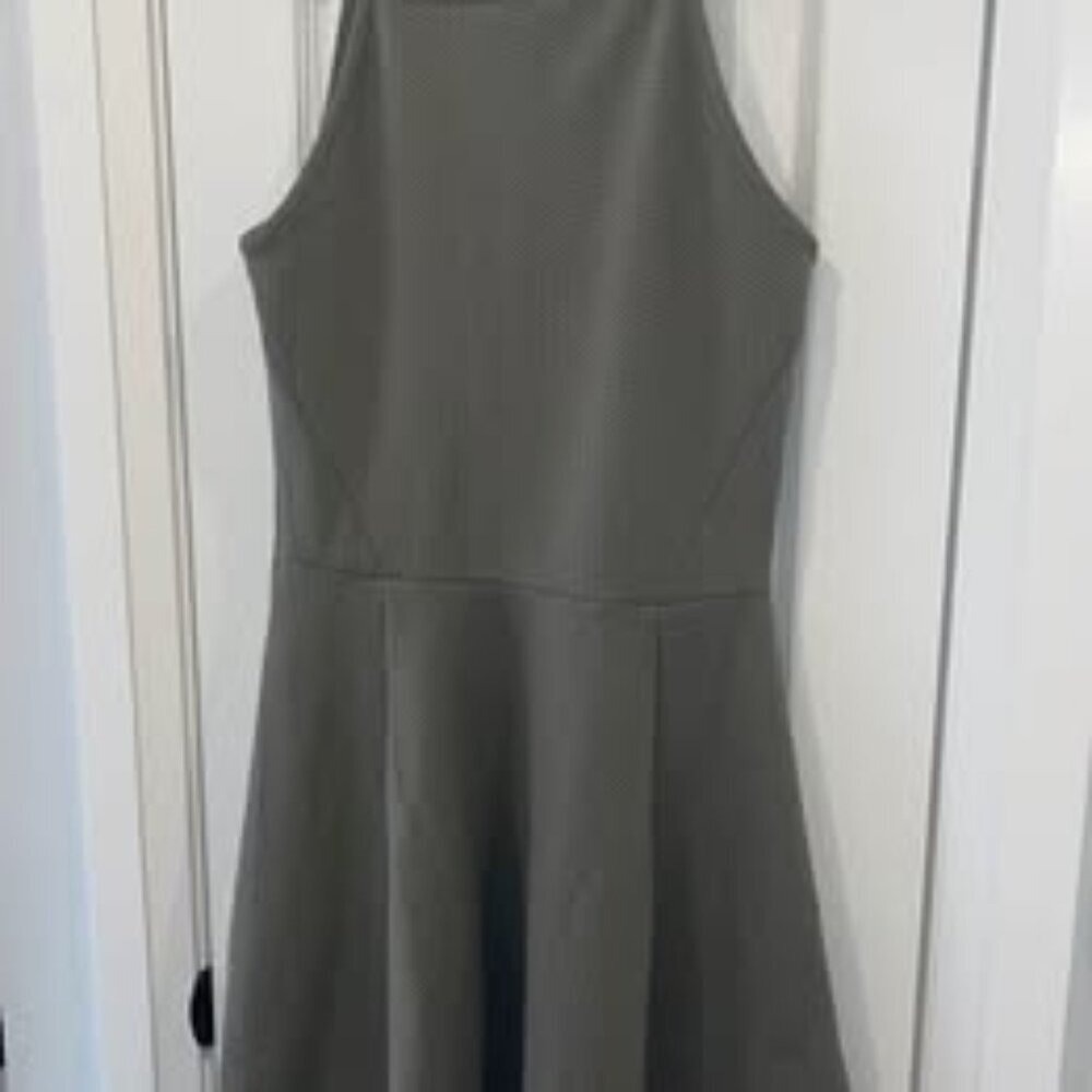Green Flared Summer H&M Dress Size 4
